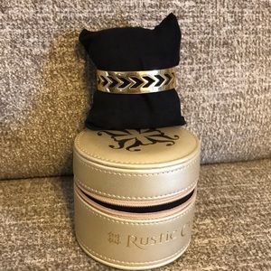 ✨Rustic Cuff Chevron Cuff Bracelet✨